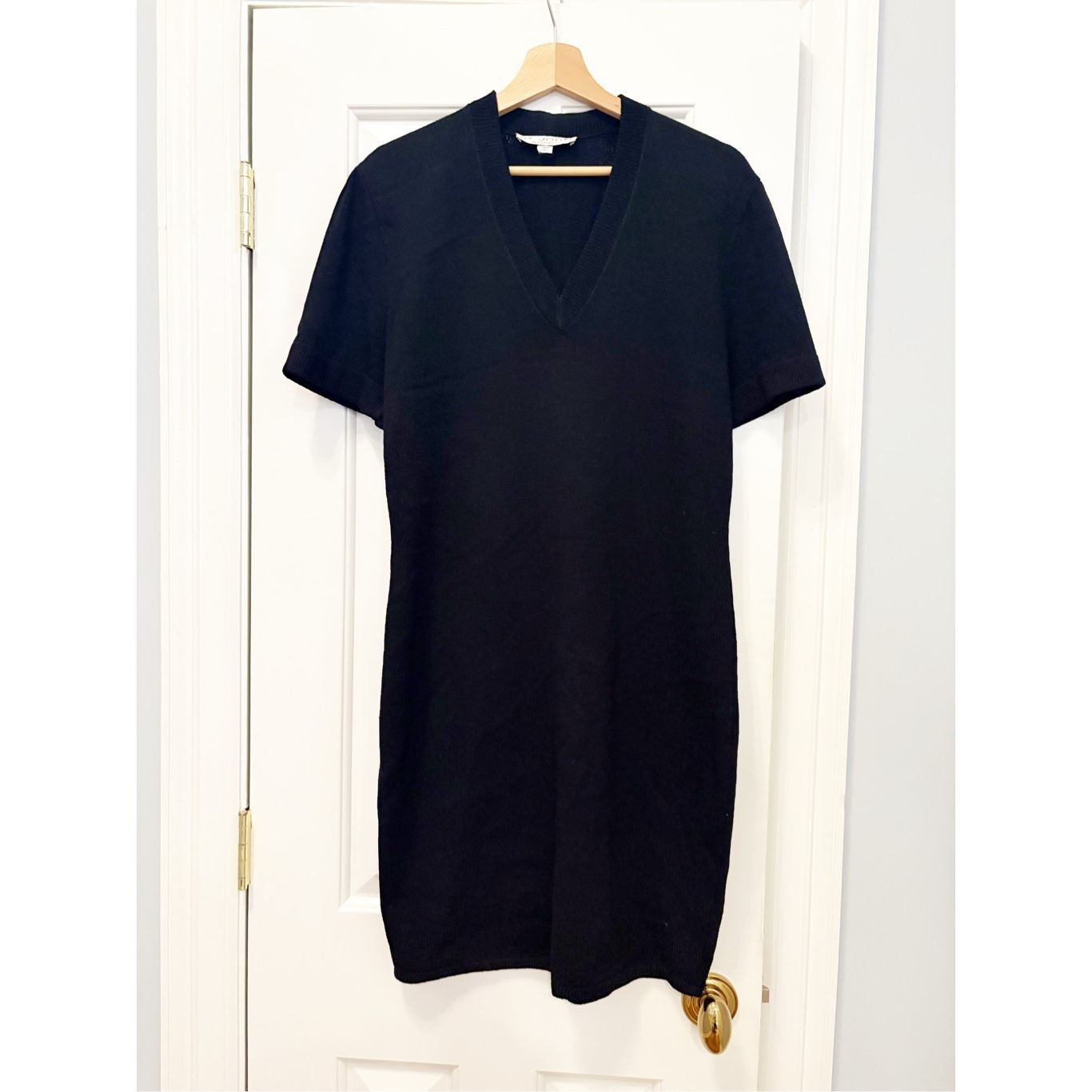 St. John Santana Knit Dress Black V Neck Size M Made In Usa